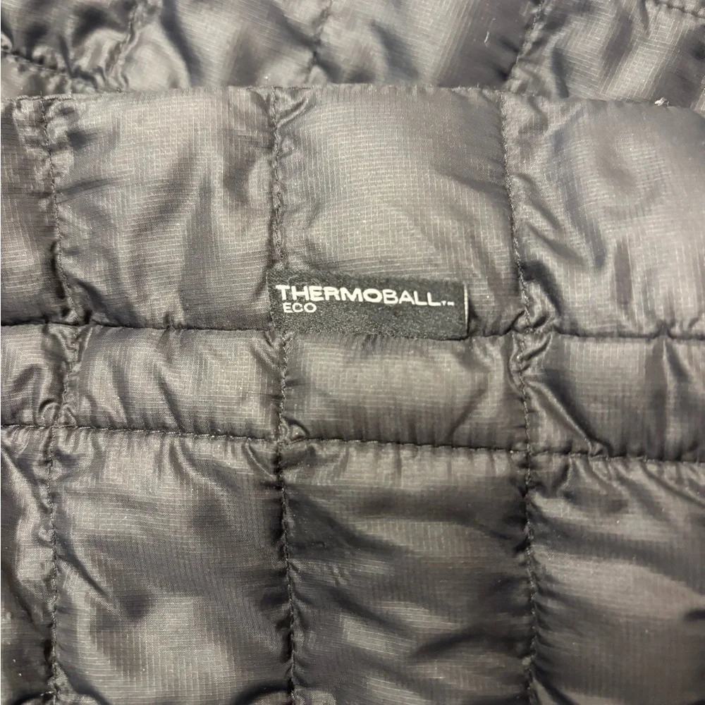North Face Thermoball jacket - Picture 3 of 6